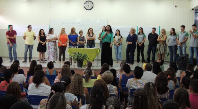 Escolas estaduais iniciam ano letivo com Jornada 