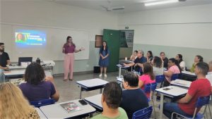 Equipe da EE Manoel Ferreira de Lima durante semana da Jornada Formativa. Foto Silvana Padua Perosa.