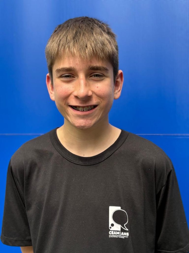 Estudantes do CEAM AHS conquistam medalhas na Olimpíada de Português .