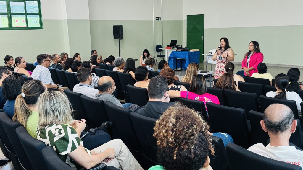 Família e Escola une e fortalece vínculos na EE Professor João Magiano Pinto.