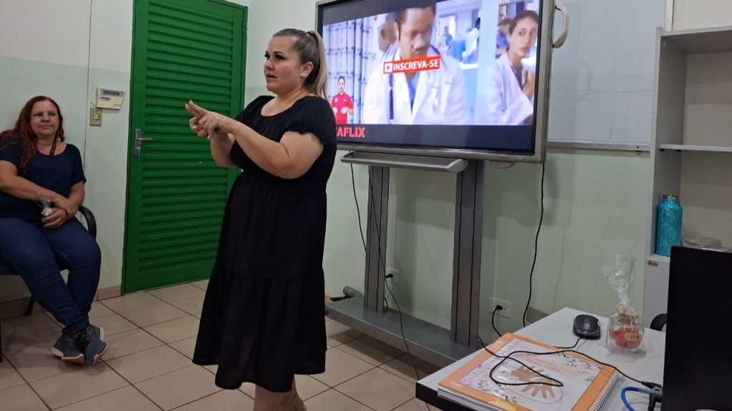 Formação continuada reforça inclusão e fecha ciclo de 2025 na REE