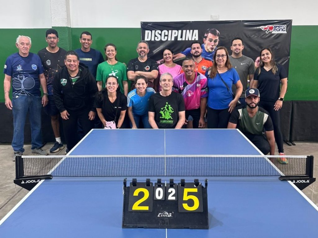 Professores participantes do torneio de 29 unidades da REE.