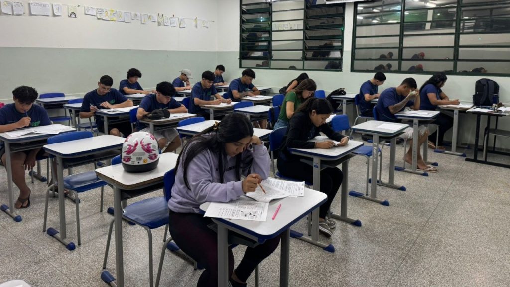 Simulado AJA/MS promove inclusão educacional na EE Vilmar Vieira Matos em Dourados