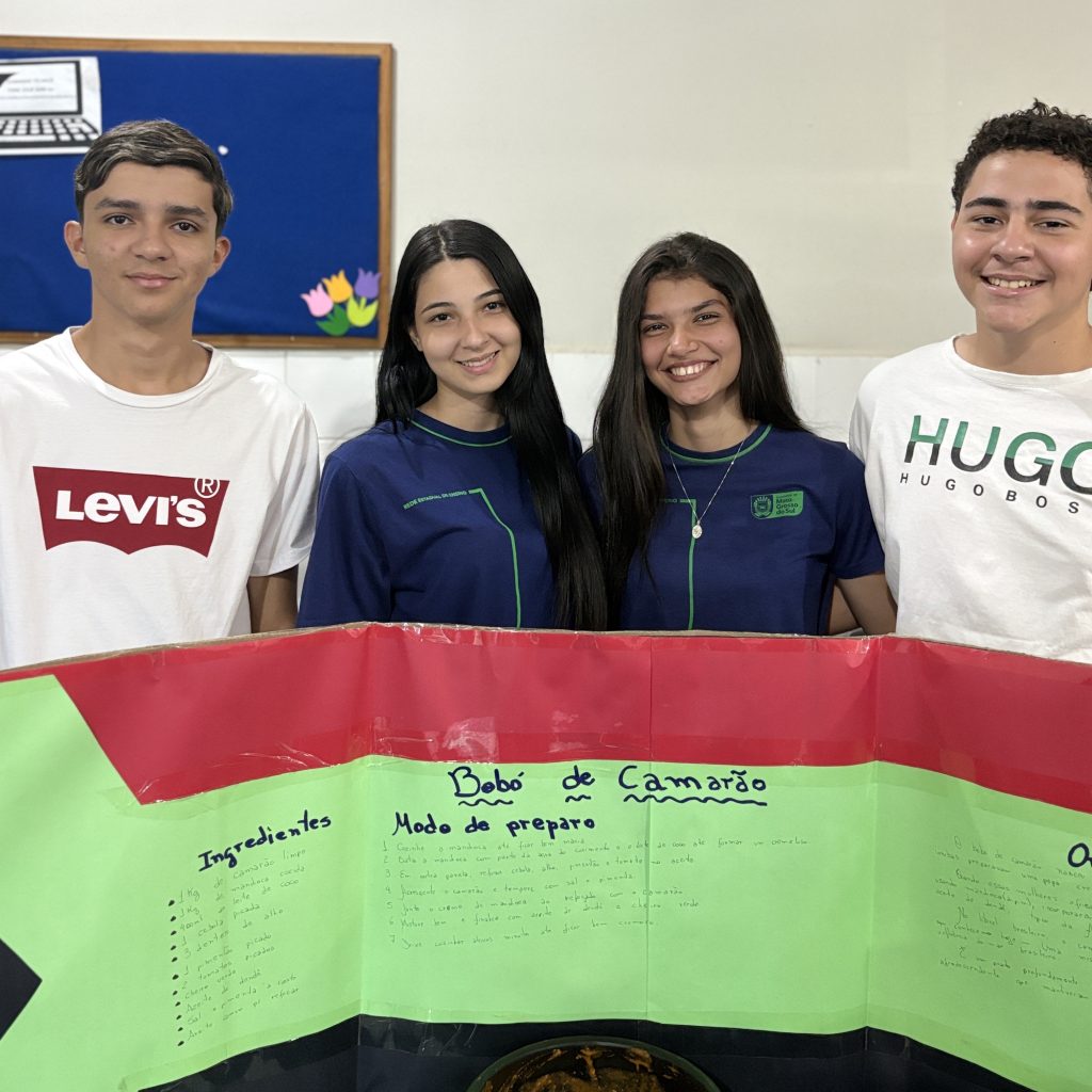 Ação Consciência Negra na Escola Estadual Viriato Bandeira.