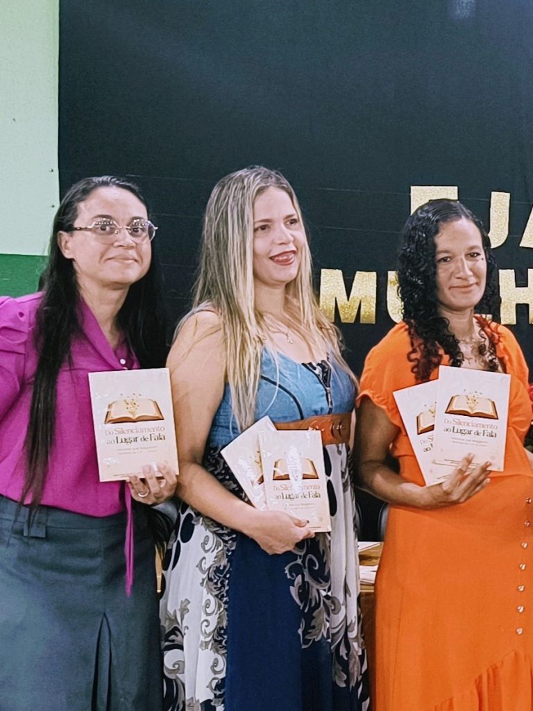 EJA Mulher fortalece o protagonismo feminino com livro emocionante sobre histórias de vida