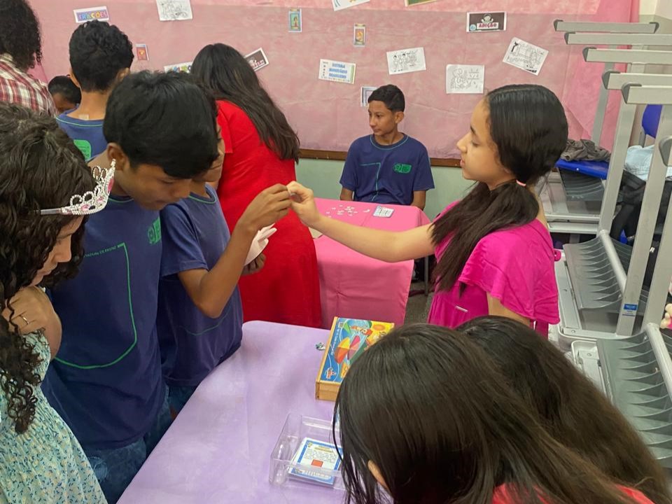 Literatura, Matemática e Tecnologia fortalece aprendizagem na EE Roberto Scaff