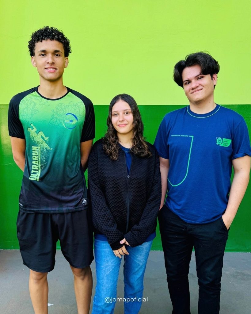 Estudantes da EE Prof. João Magiano Pinto conquistam medalhas na OLITEF 2025