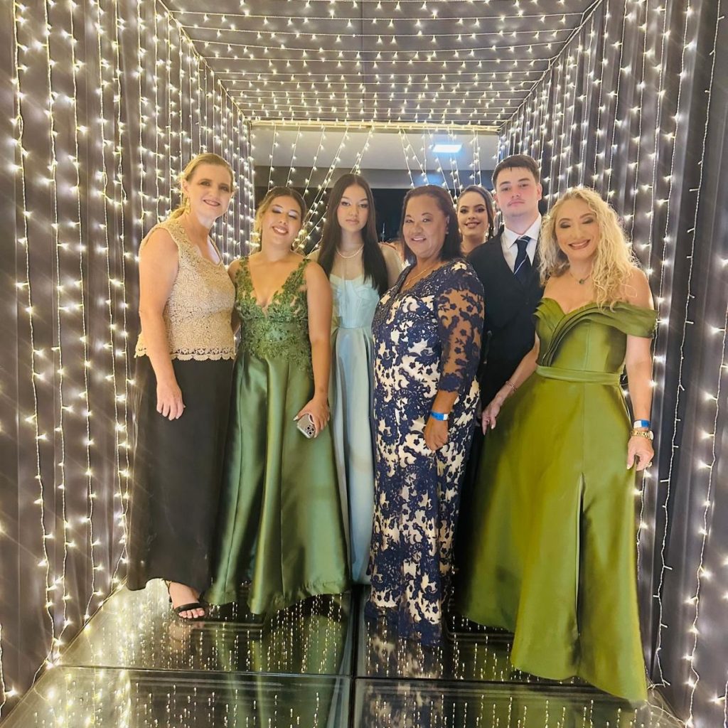 Formatura dos terceiranistas da EE Thomas Rangel.