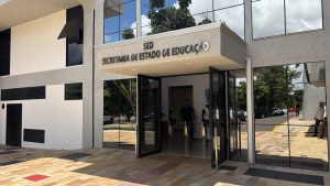 SED alerta para prazos do Encceja e do Enem que vencem em abril e maio