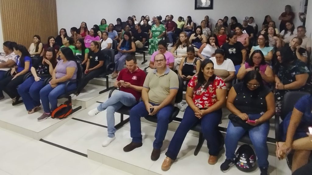 Secretaria de Estado de Educação leva o Curso Normal Médio a 29 municípios 