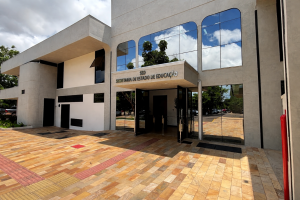 Foto destacada da fachada da SED