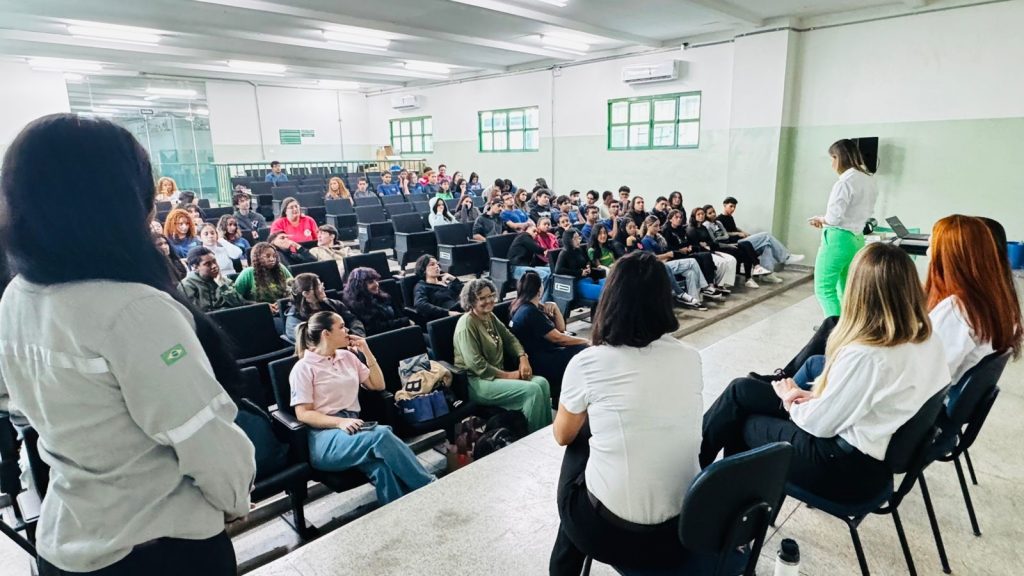 Escola Estadual celebra Mês da Mulher com foco em protagonismo e projetos de vida