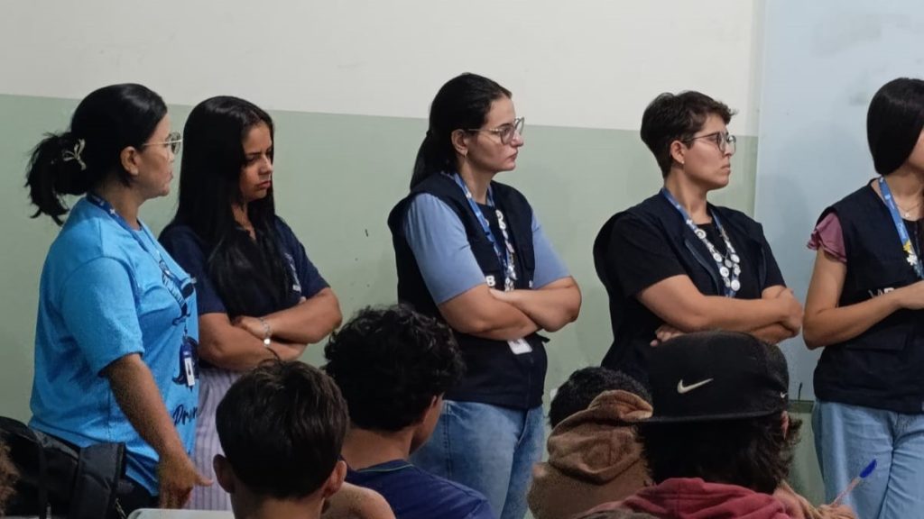 Escola Estadual promove palestra sobre sexualidade e prevenção da gravidez na adolescência
