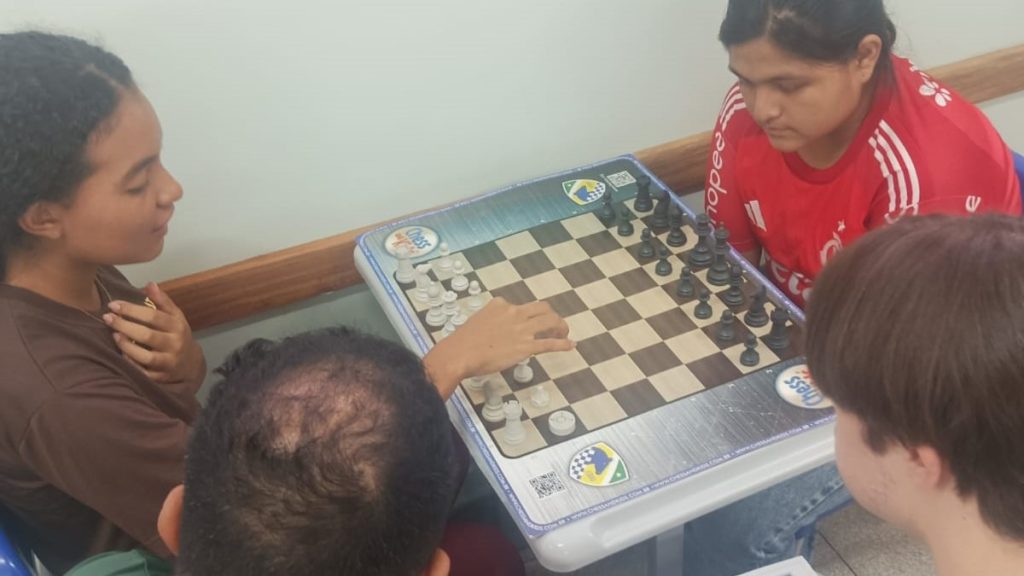 Estudantes promovem ações de inclusão e reflexão no Dia Internacional da Síndrome de Down