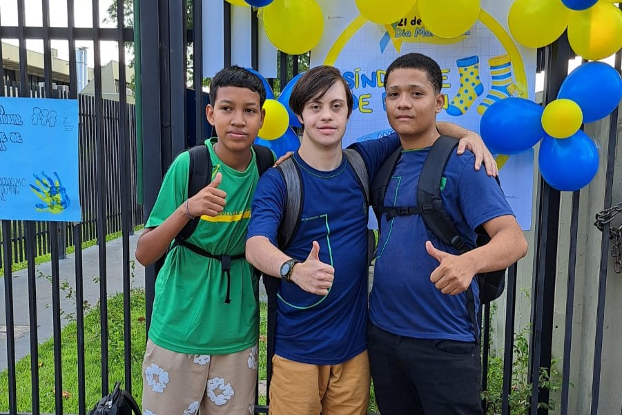 Estudantes promovem ações de inclusão e reflexão no Dia Internacional da Síndrome de Down