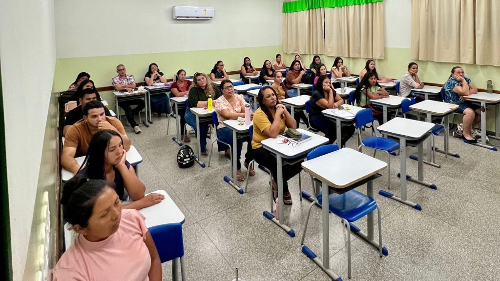 Secretaria de Estado de Educação leva o Curso Normal Médio a 29 municípios 