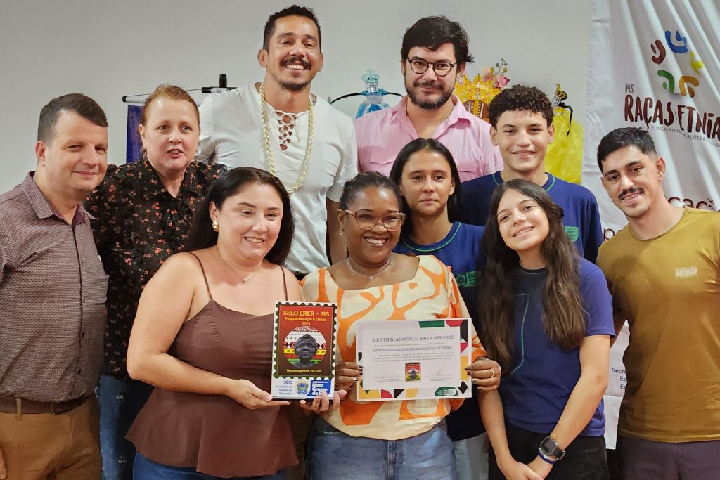 Escolas Estaduais da capital e interior são certificadas por práticas antirracistas