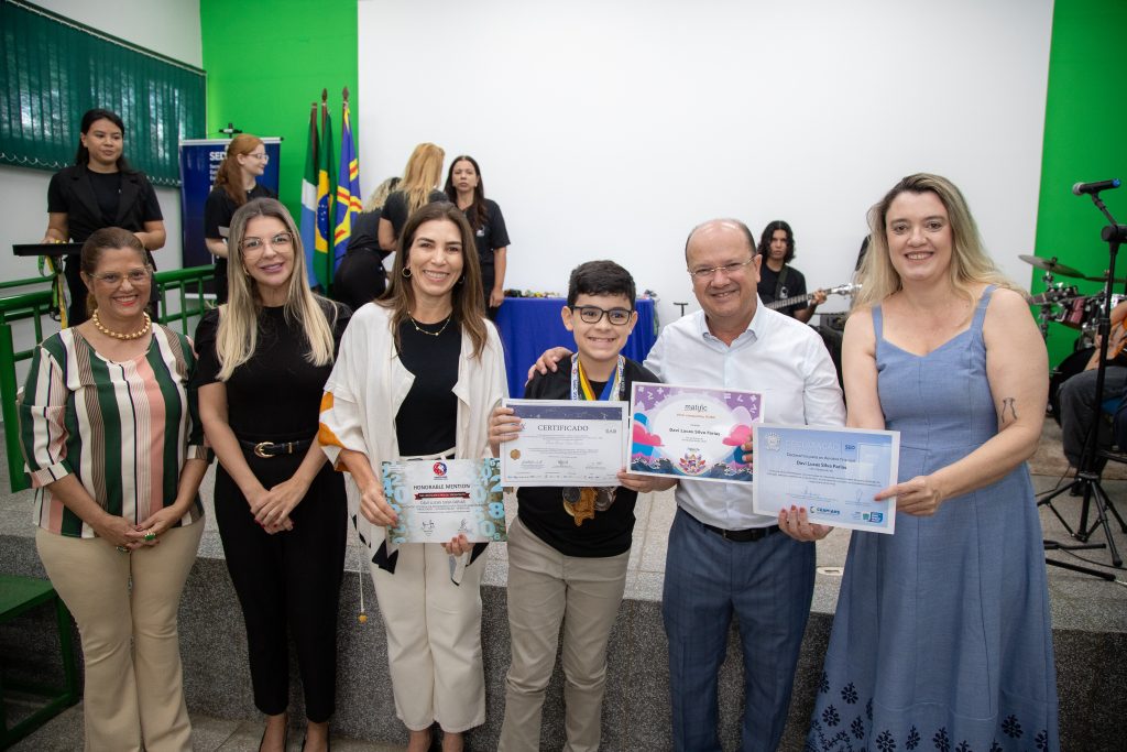 de fazer parte de um governo que oferece oportunidades e valoriza nossos estudantes