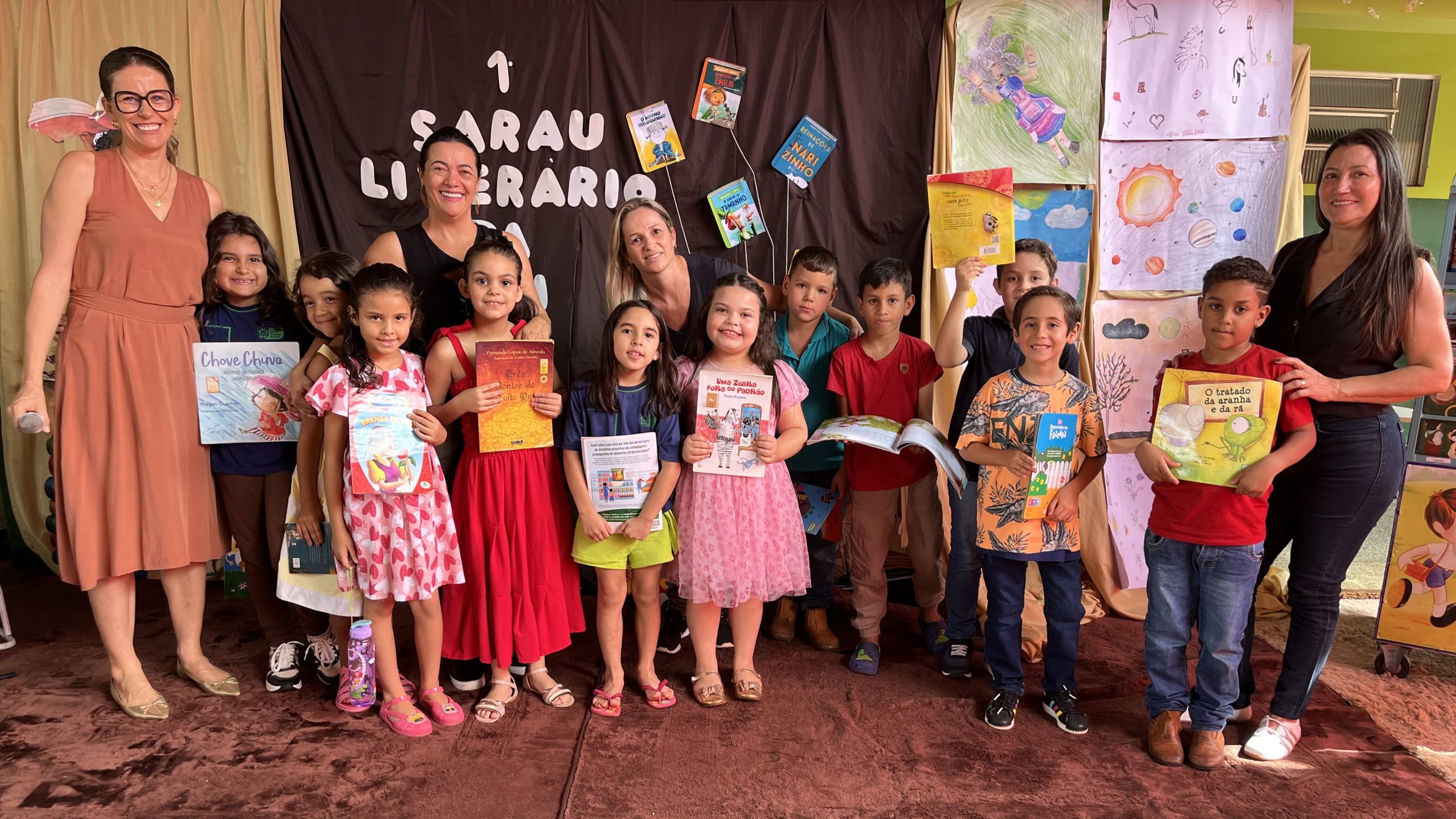 Imagem destadada do Sarau Literário