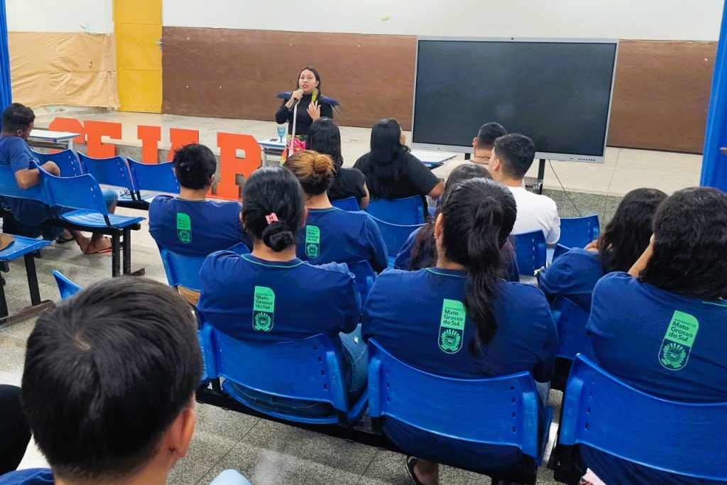 Escola de Aquidauana transmite saberes durante celebração aos povos originários