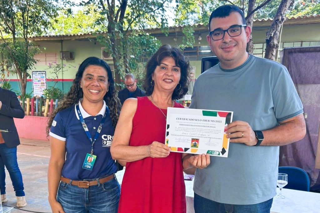 Mais três escolas recebem selo que valoriza a educação étnico-racial em MS