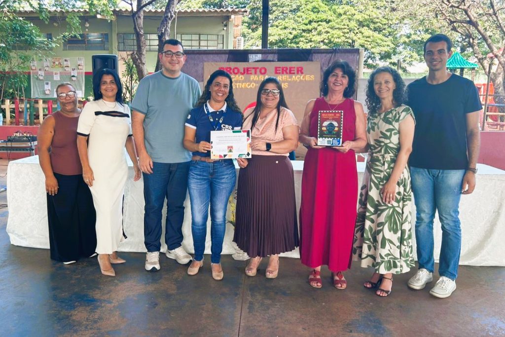 Mais três escolas recebem selo que valoriza a educação étnico-racial em MS
