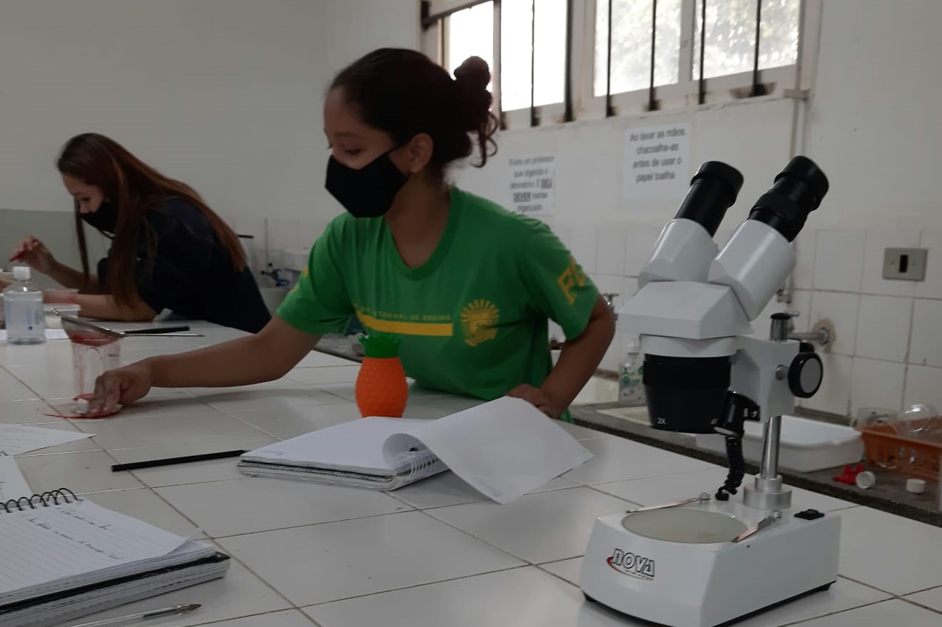 Como transformar a sala de aula em um laboratório de Ciências