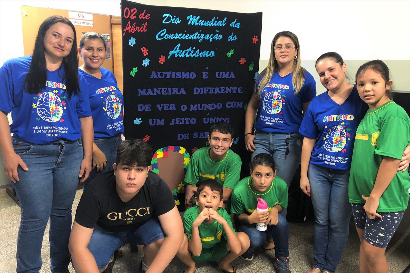 Conheça os estudantes com autismo que levaram medalha de ouro na